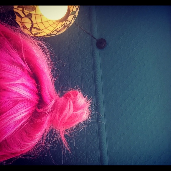 Meet your Posher, Lydia - Picture 1 of 1